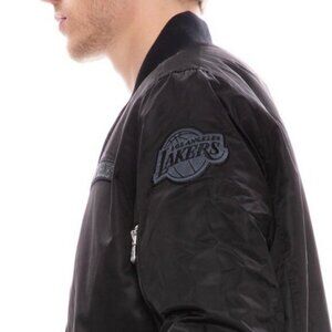 Los Angeles Lakers The Very Warm x NBALab Reversible Jacket Size Large New